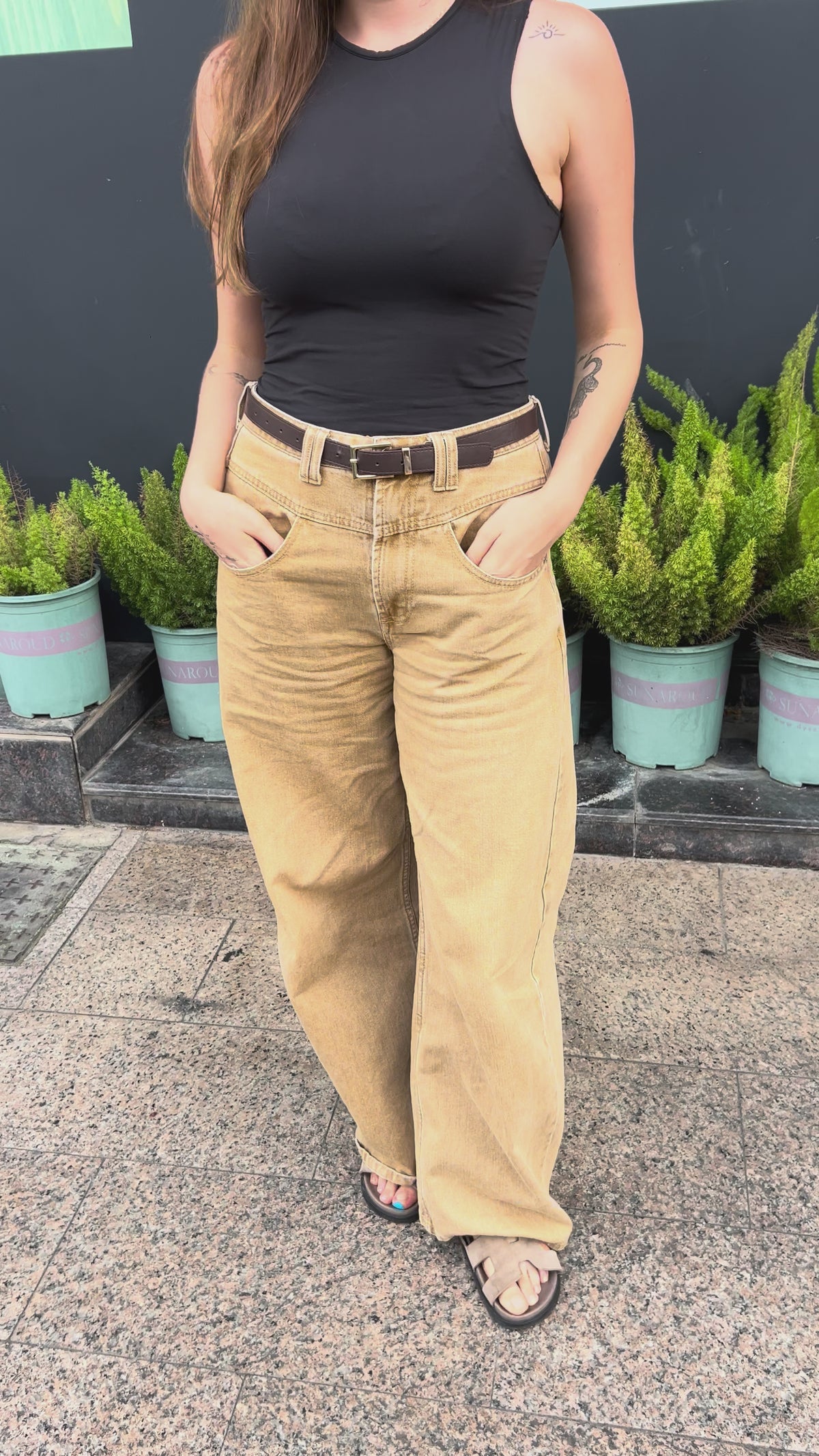 Glimma high-rise barrel-leg jeans